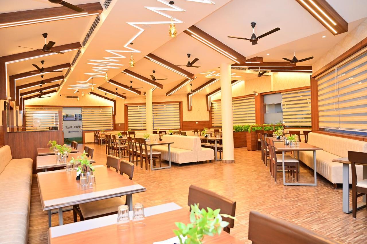Ayodhya Hotel Panchsheel מראה חיצוני תמונה
