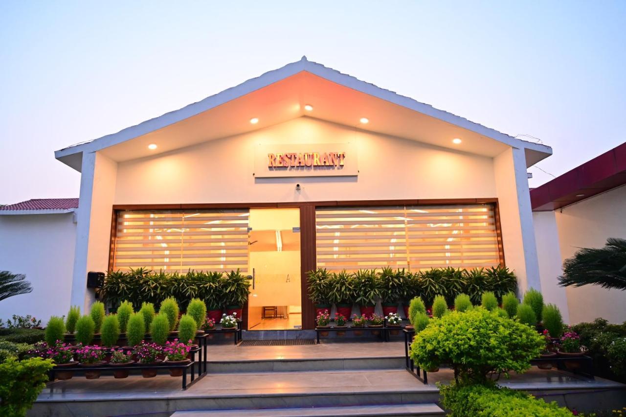 Ayodhya Hotel Panchsheel מראה חיצוני תמונה