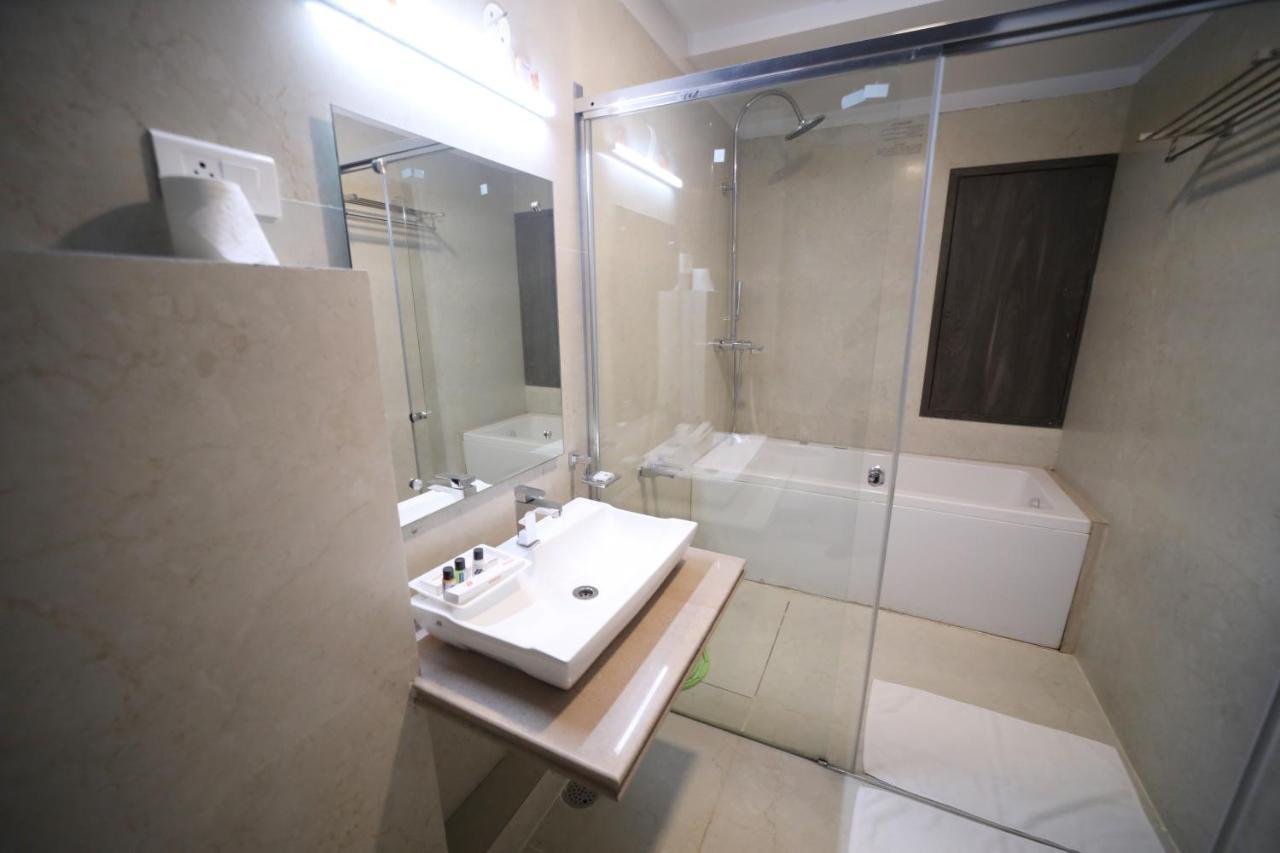 Ayodhya Hotel Panchsheel מראה חיצוני תמונה